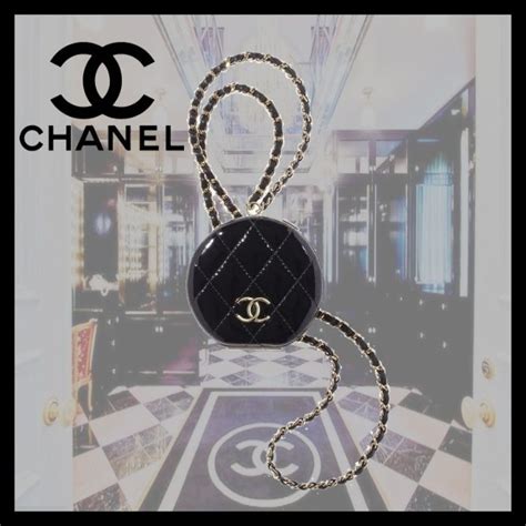 chanel clutch size|Chanel clutch with chain 2021.